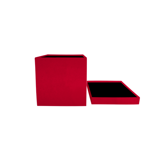 Square shape box - Velvet Red