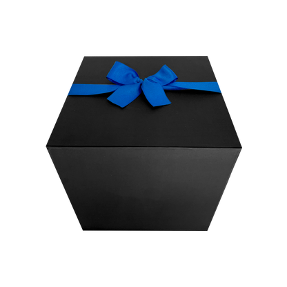 LUXURY 16 PRESERVED ROSES ARRANGEMENT - SQUARE PU LEATHER BOX - BMade