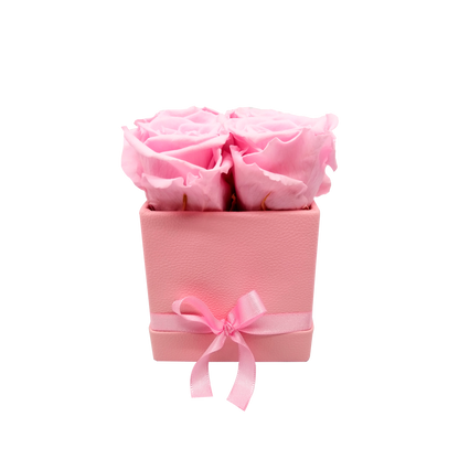 LUXURY ROSEAMOR 4 PRESERVED ROSES ARRANGEMENT - SQUARE PU LEATHER BOX - BMade