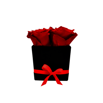 LUXURY ROSEAMOR 4 PRESERVED ROSES ARRANGEMENT - SQUARE PU LEATHER BOX - BMade